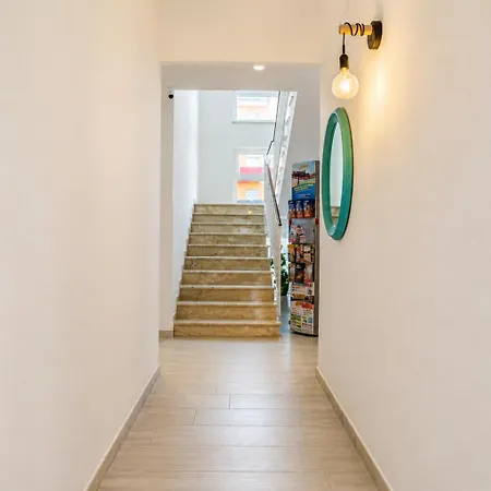 فندق G House