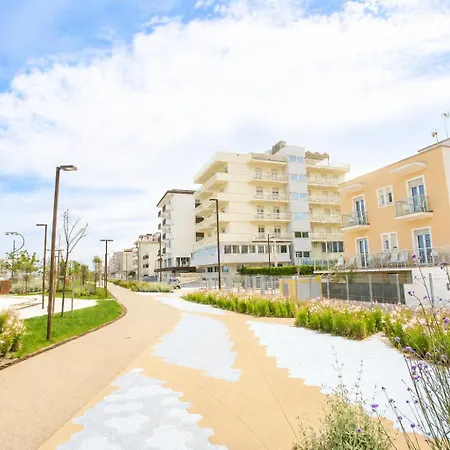 G House 2* ريميني