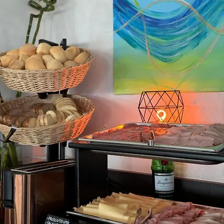 G House 2* Ρίμινι