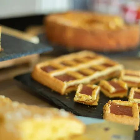 G House Ξενοδοχείο 2*